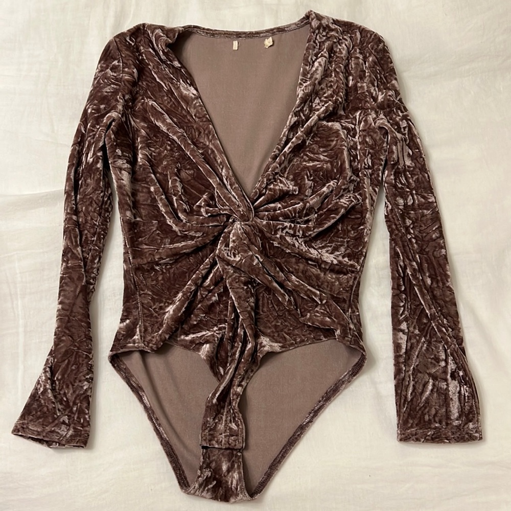 Crushed velvet long sleeved bodysuit